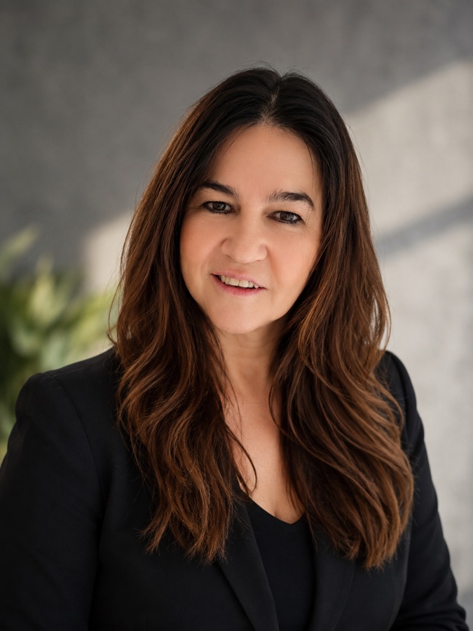 Connie, PHR-certified founder and professional resume writer serving Los Angeles
